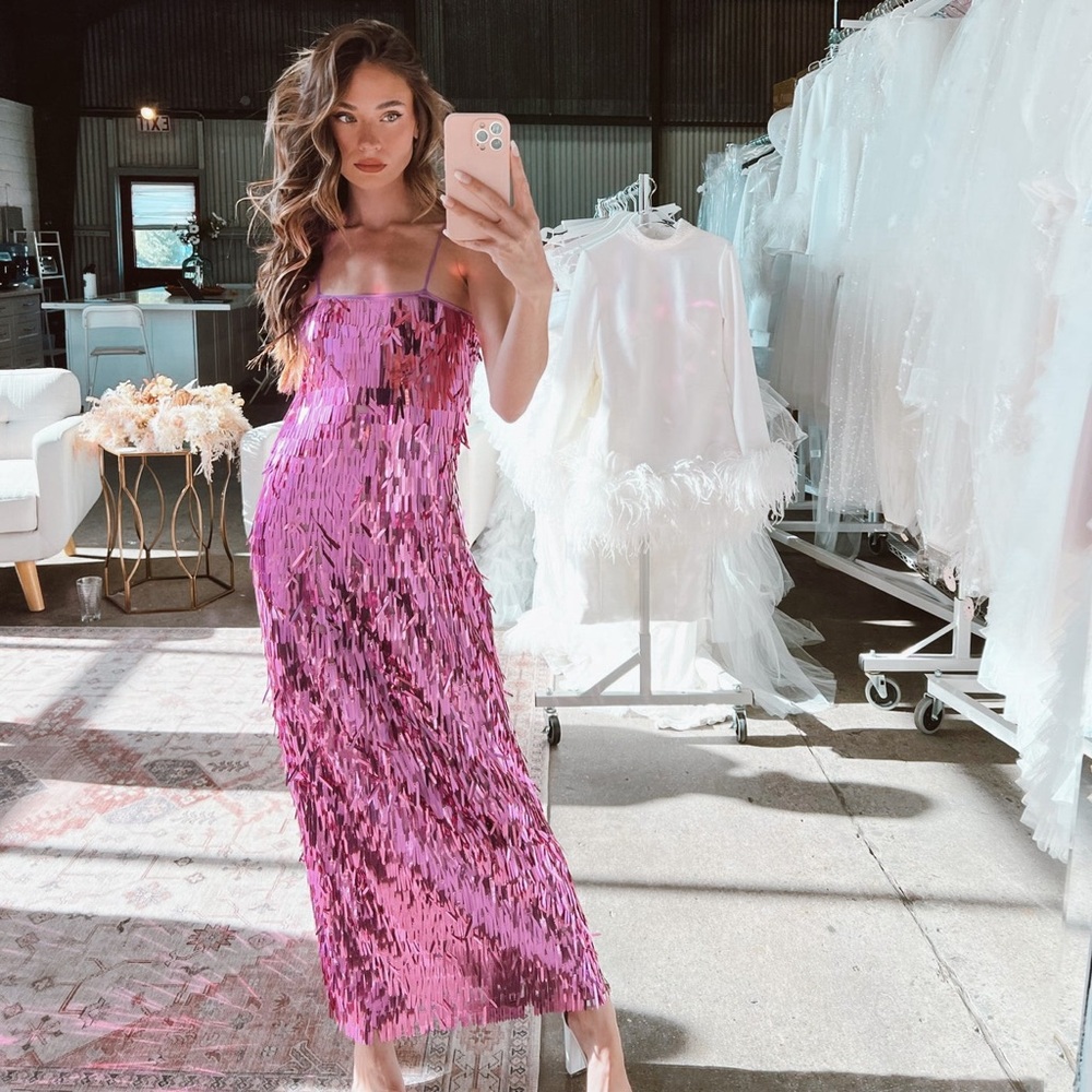Untamed Petals CHARLIZE SEQUIN MIDI - PINK